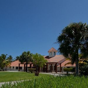 Punta Blanca Golf & Beach Resort